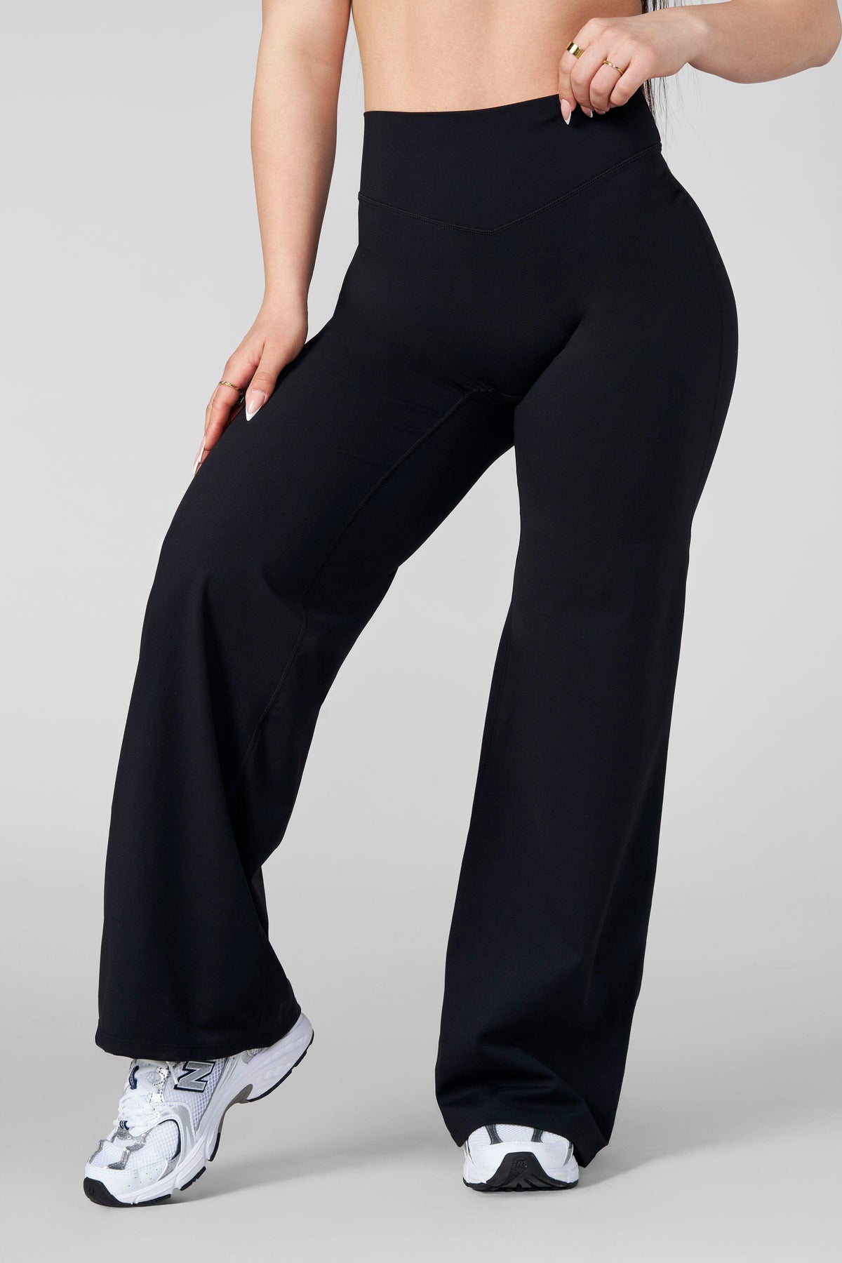 W2289 - Legging évasé à jambe large Kove (court)