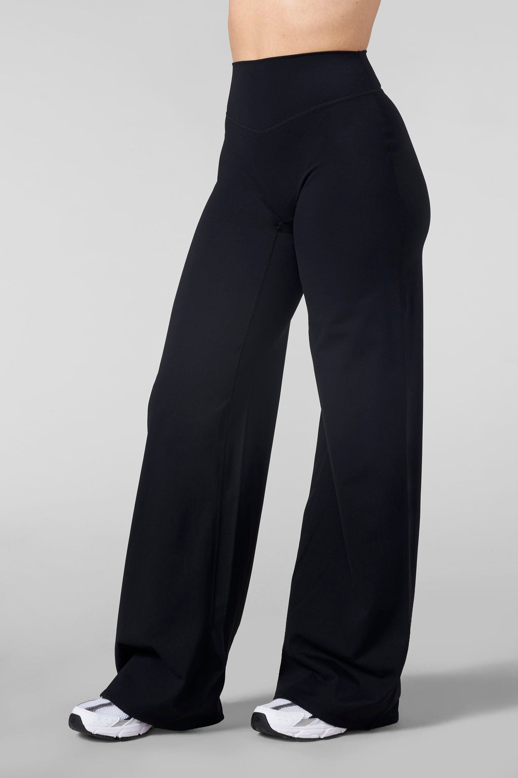 W2257 - Legging évasé à jambe large Kove (Standard)