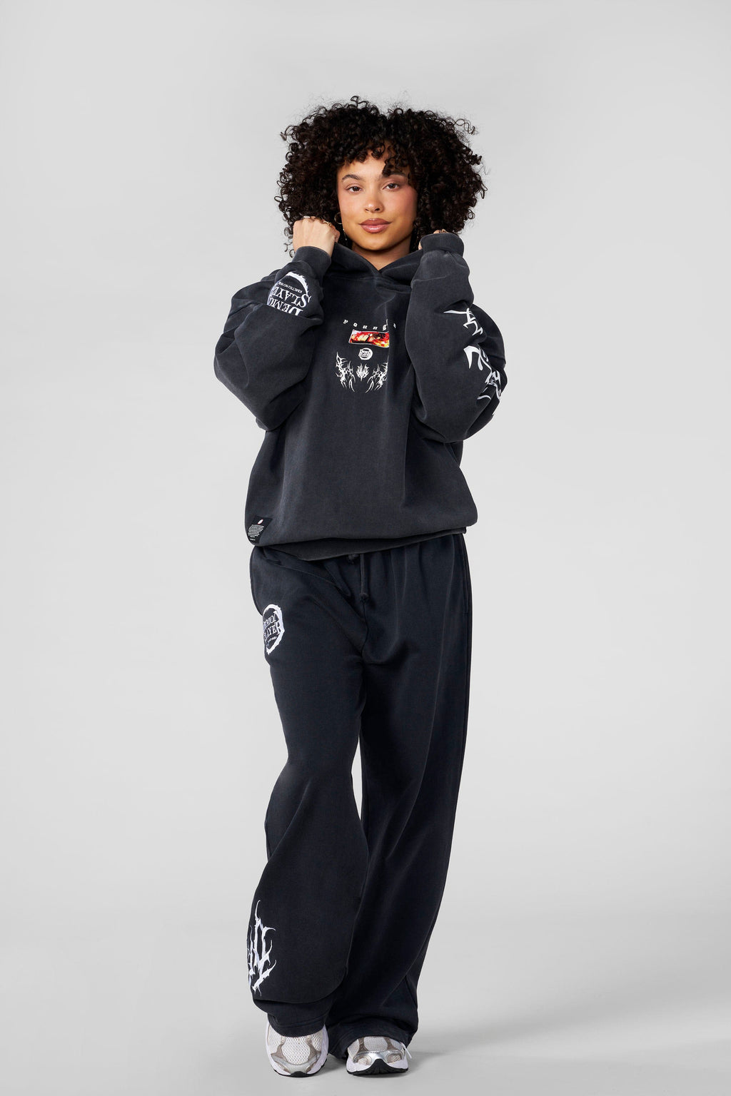 W2242 - Demon Slayer: Kimetsu no Yaiba - Pantalon de jogging