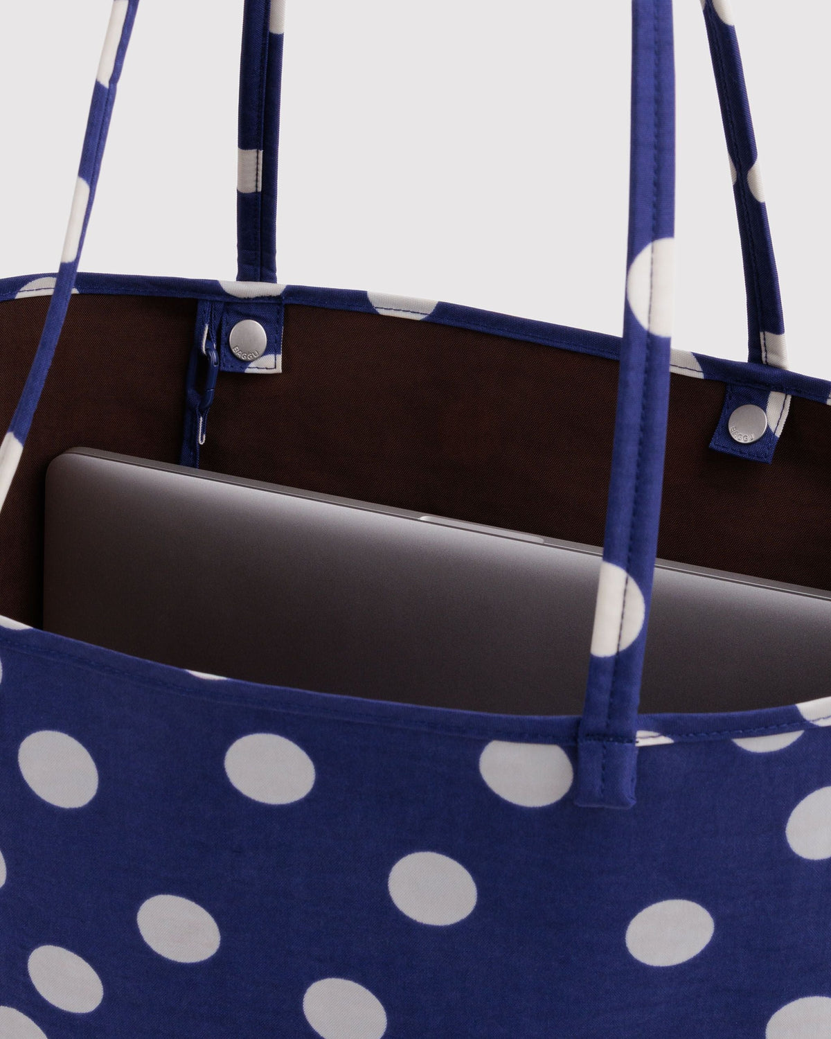Large Nylon Reversible Tote - Navy Polka Dot Mix - image 5