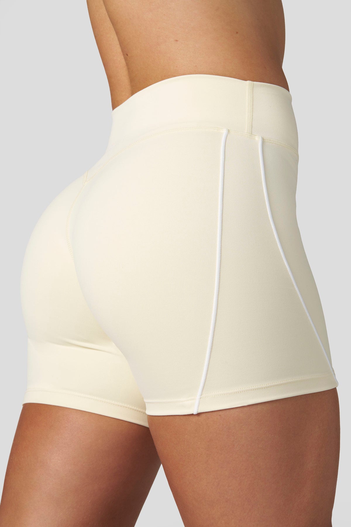 W1159 - Short de préparation 5"
