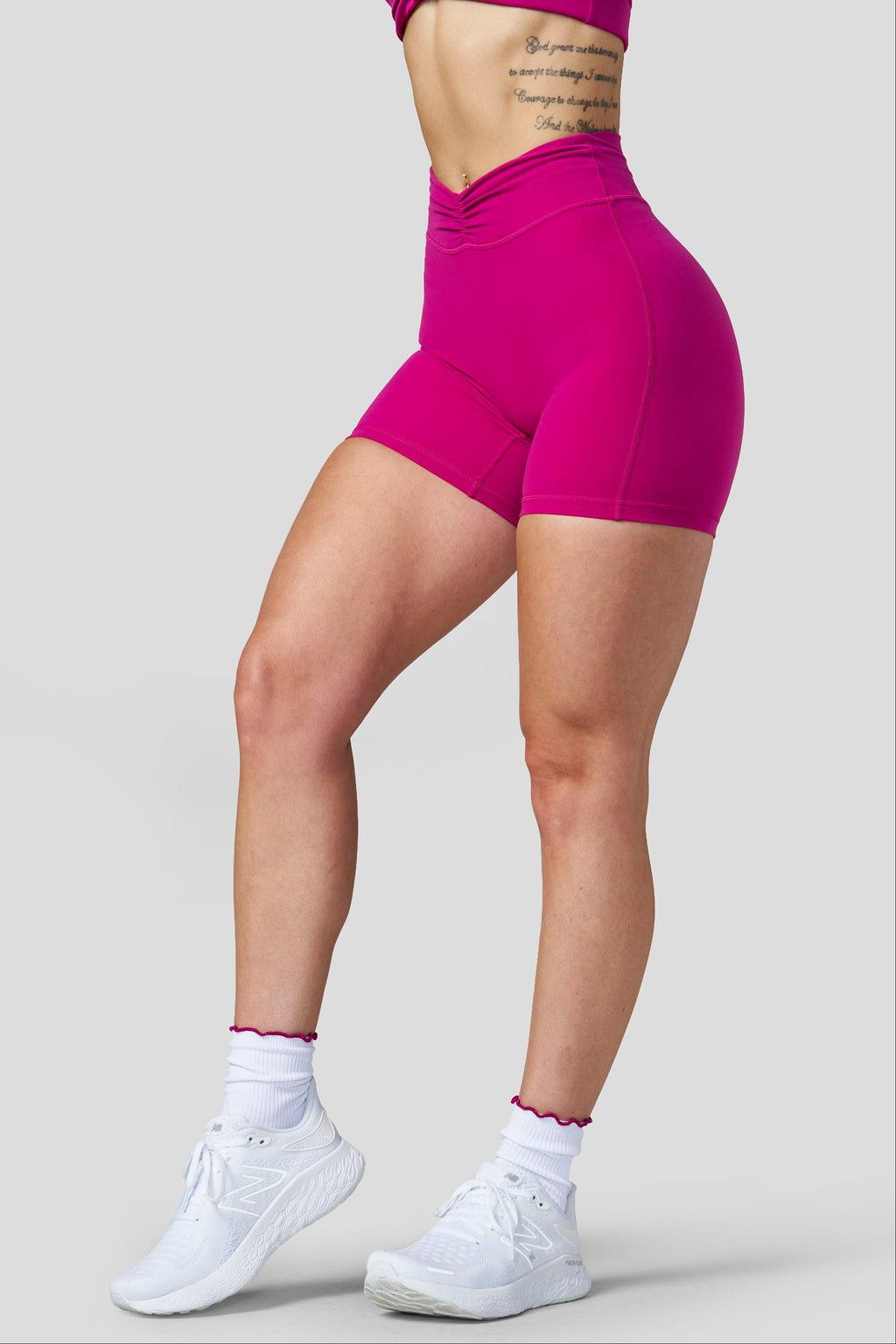 W1161 - Short ultra-doux à taille froncée