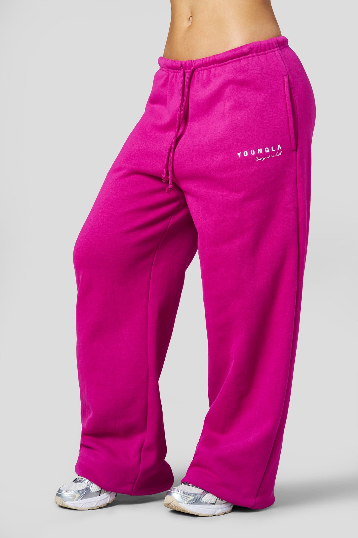 W2293 Jogging coupe droite confort