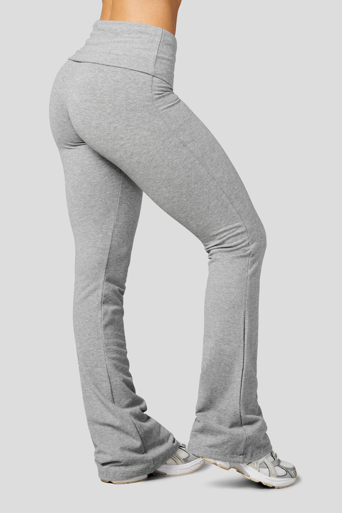 W2305 - Flares à revers Studio Edit - REG
