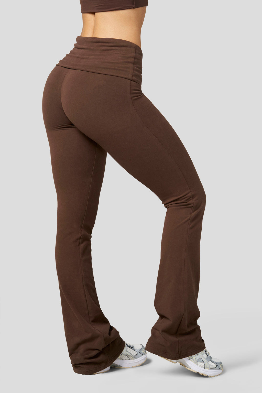 W2305 - Flares à revers Studio Edit - REG