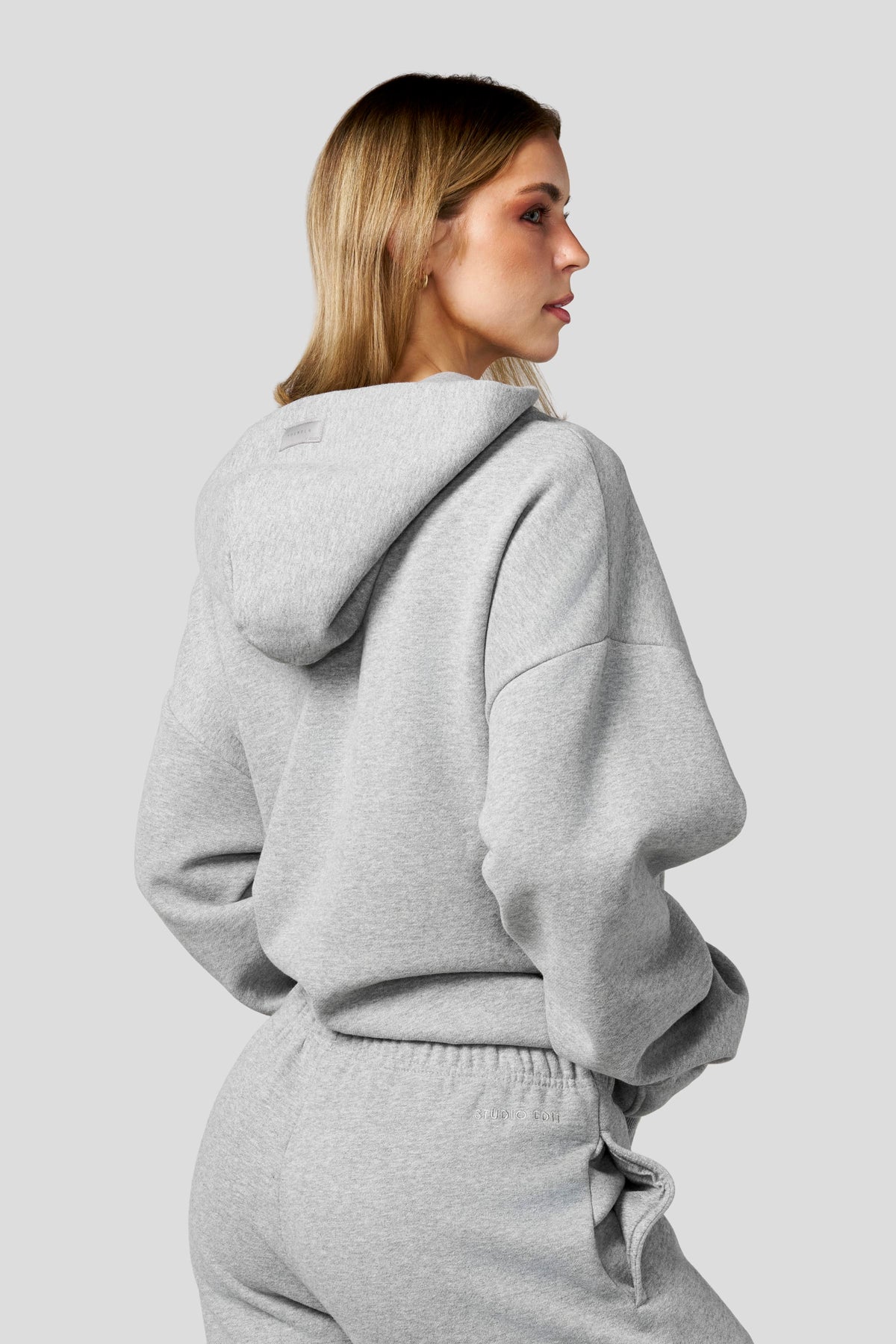 W5213 - Sweat à capuche Studio Edit Nouvelles couleurs