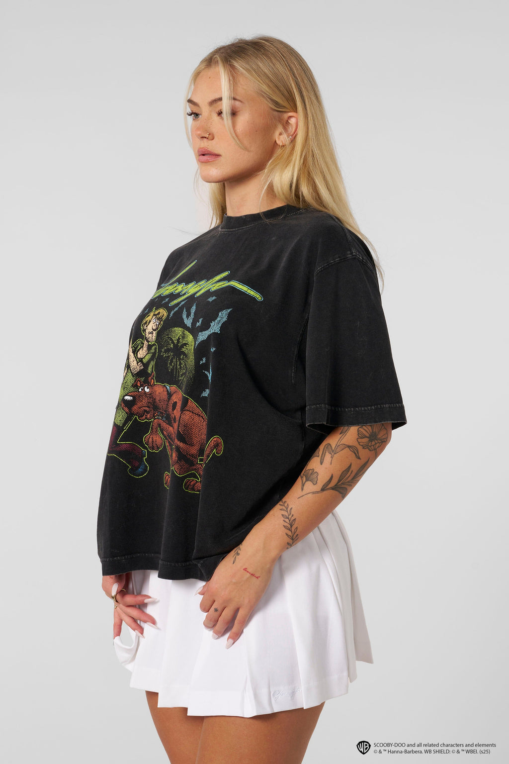W406 - T-shirt Scooby Doo OS