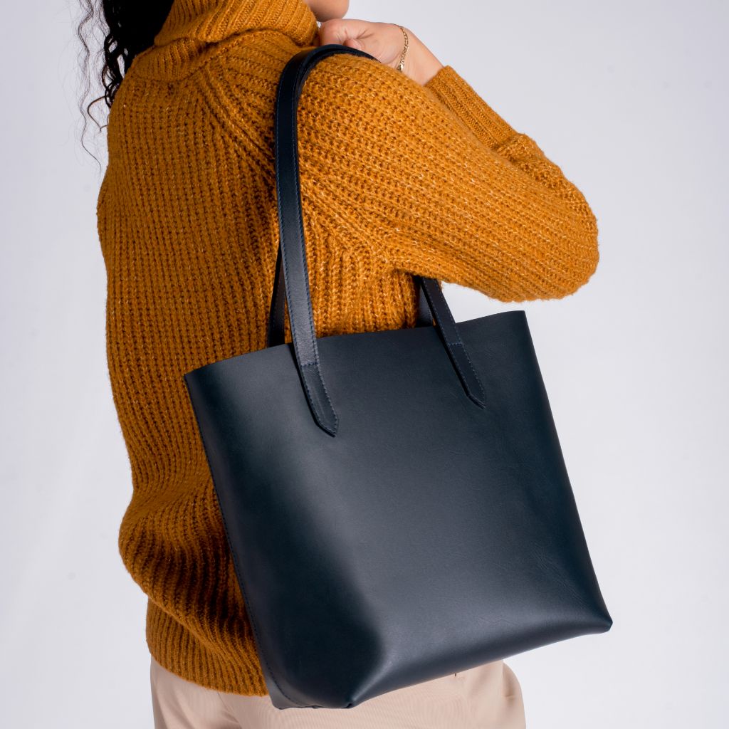 Everyday Tote | Navy (M)