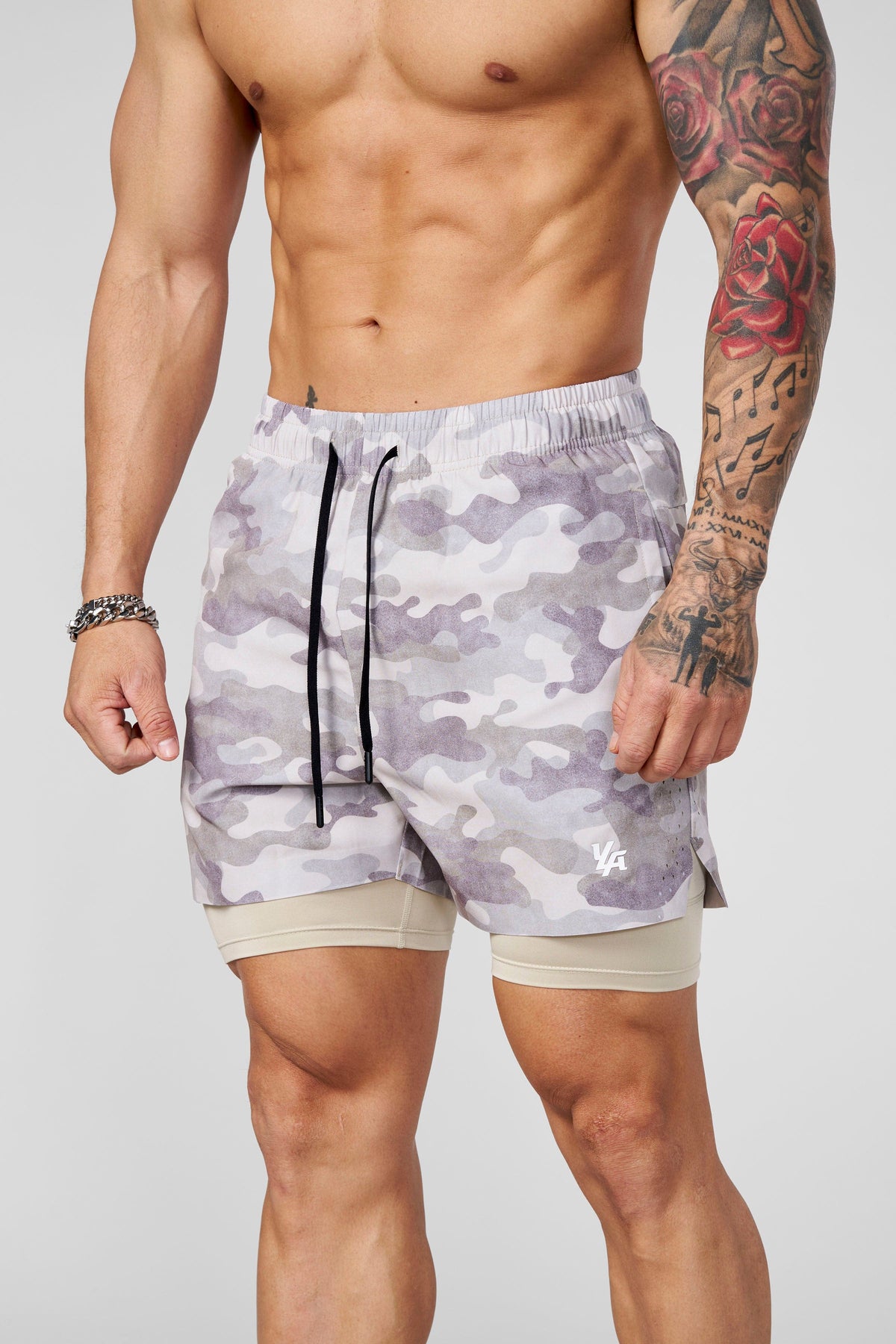 1047 - Short de compression camouflage