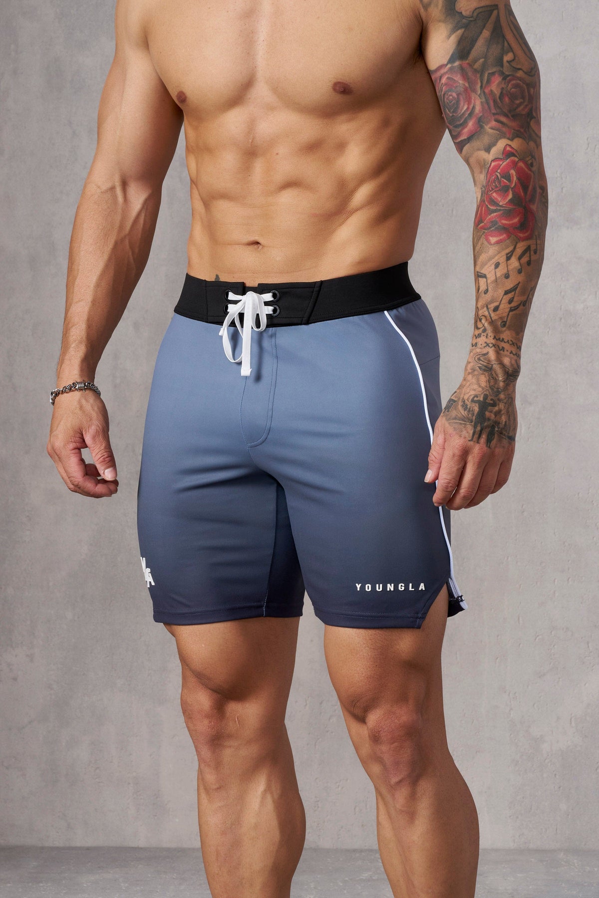 1067 - Short de scène pour le physique masculin