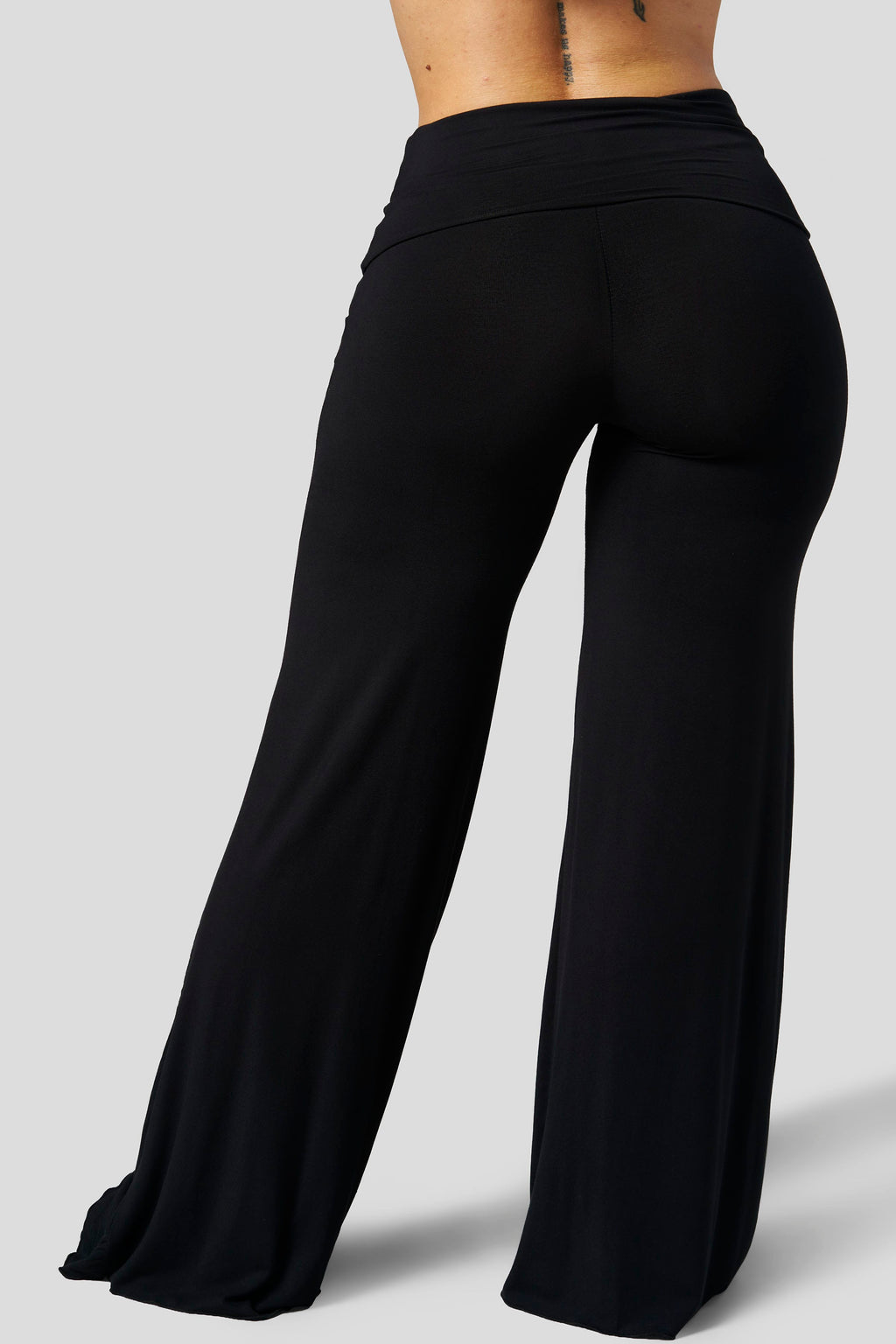 W2280 - Pantalon cache-cœur uni - Régulier