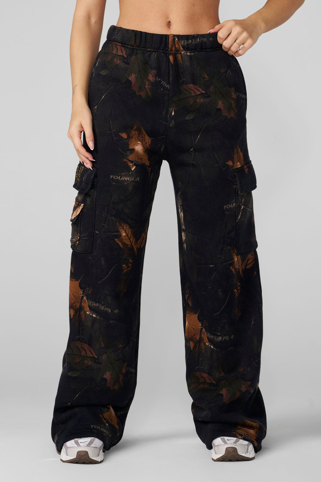 W2230 - Jogging cargo camouflage