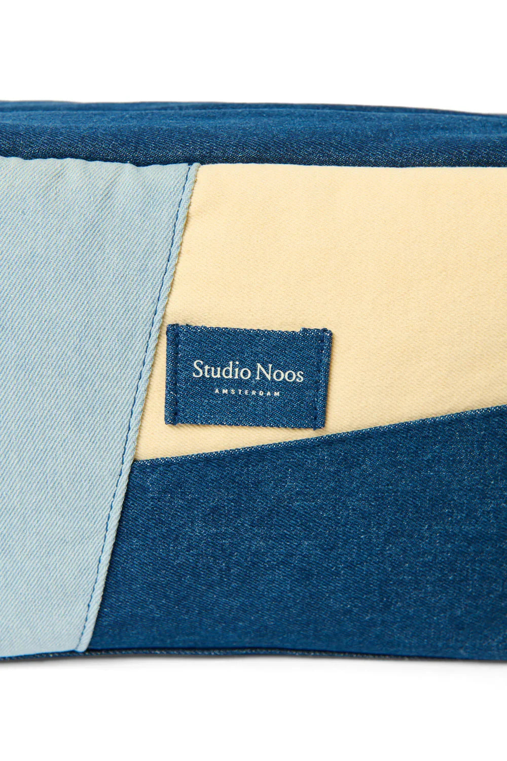 Kulturbeutel aus Jeans-Patchwork