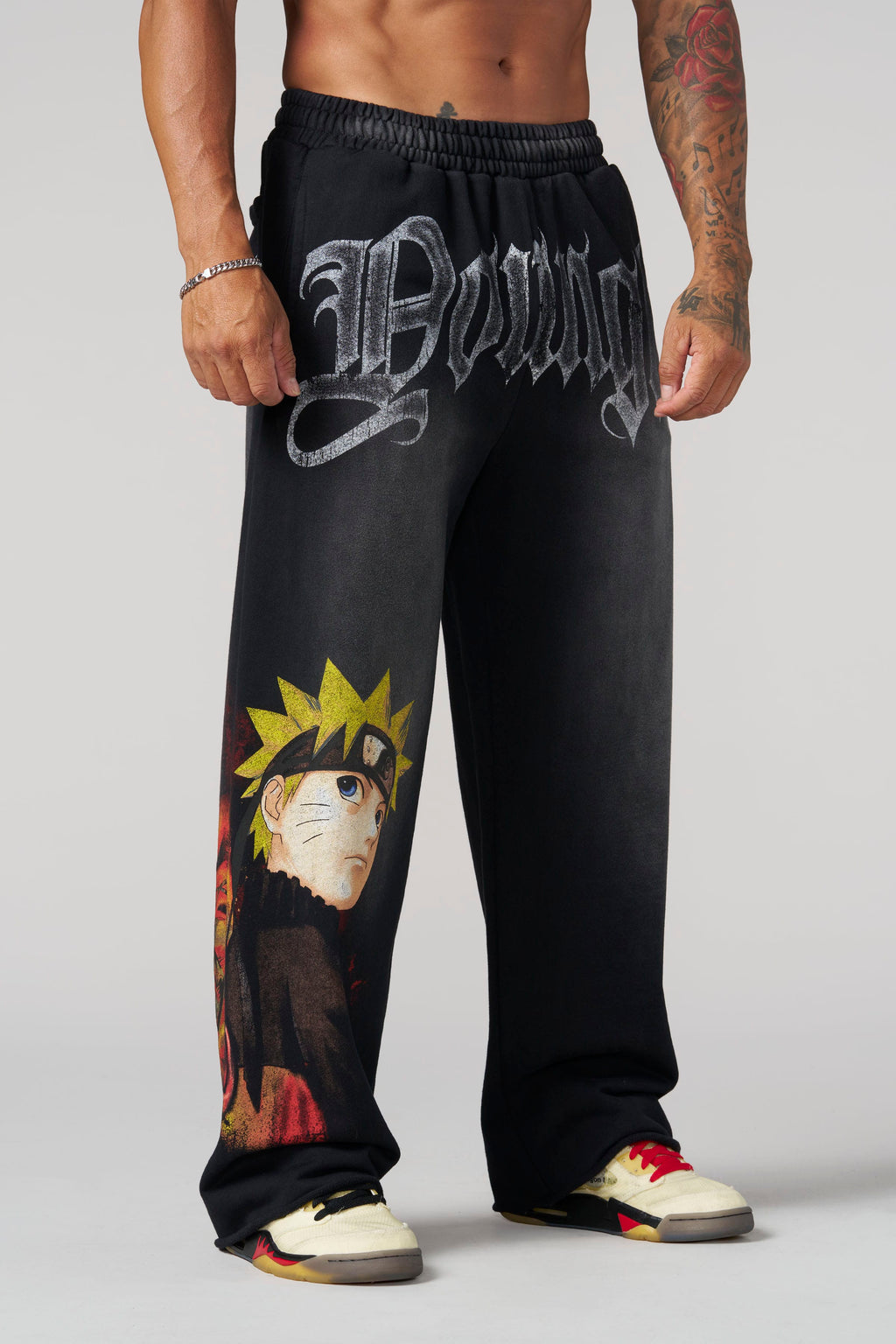 2012 - Pantalones deportivos con ilustraciones de Naruto