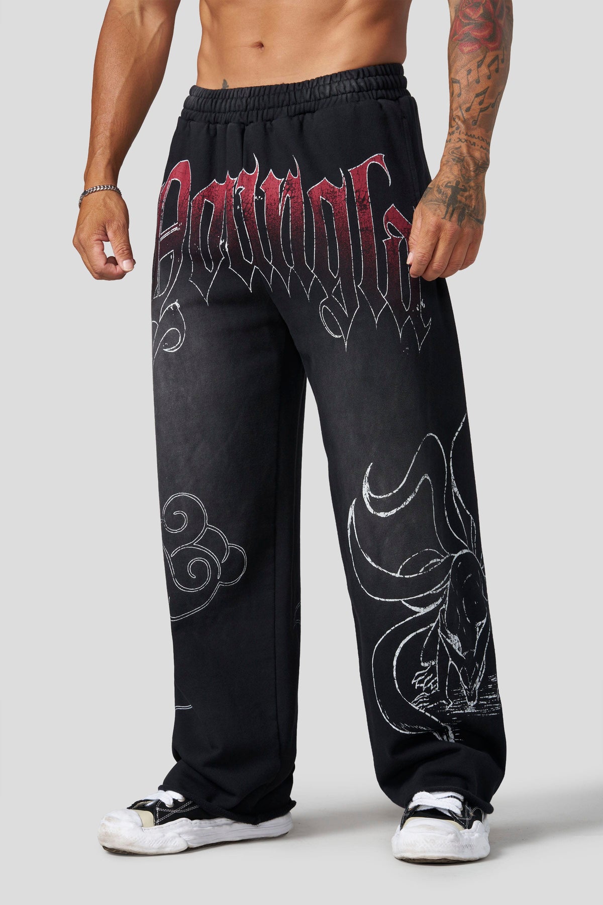 2012 - Pantalones deportivos con ilustraciones de Naruto