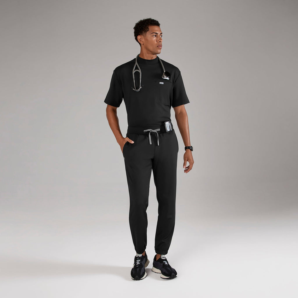Forster Slim Jogger Scrub Pant - Black