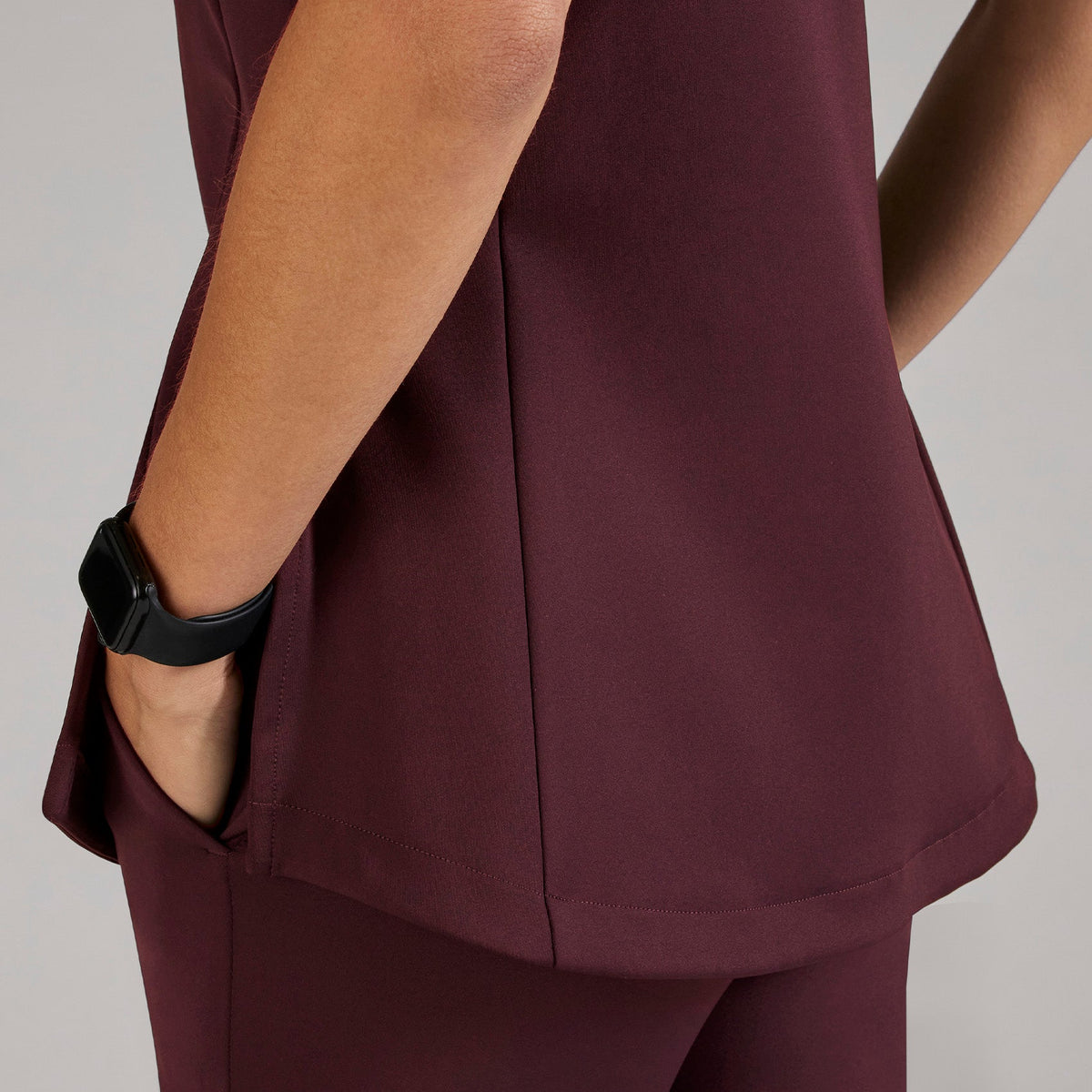 Alma Slim Crewneck Tunic Scrub Top - Burgundy