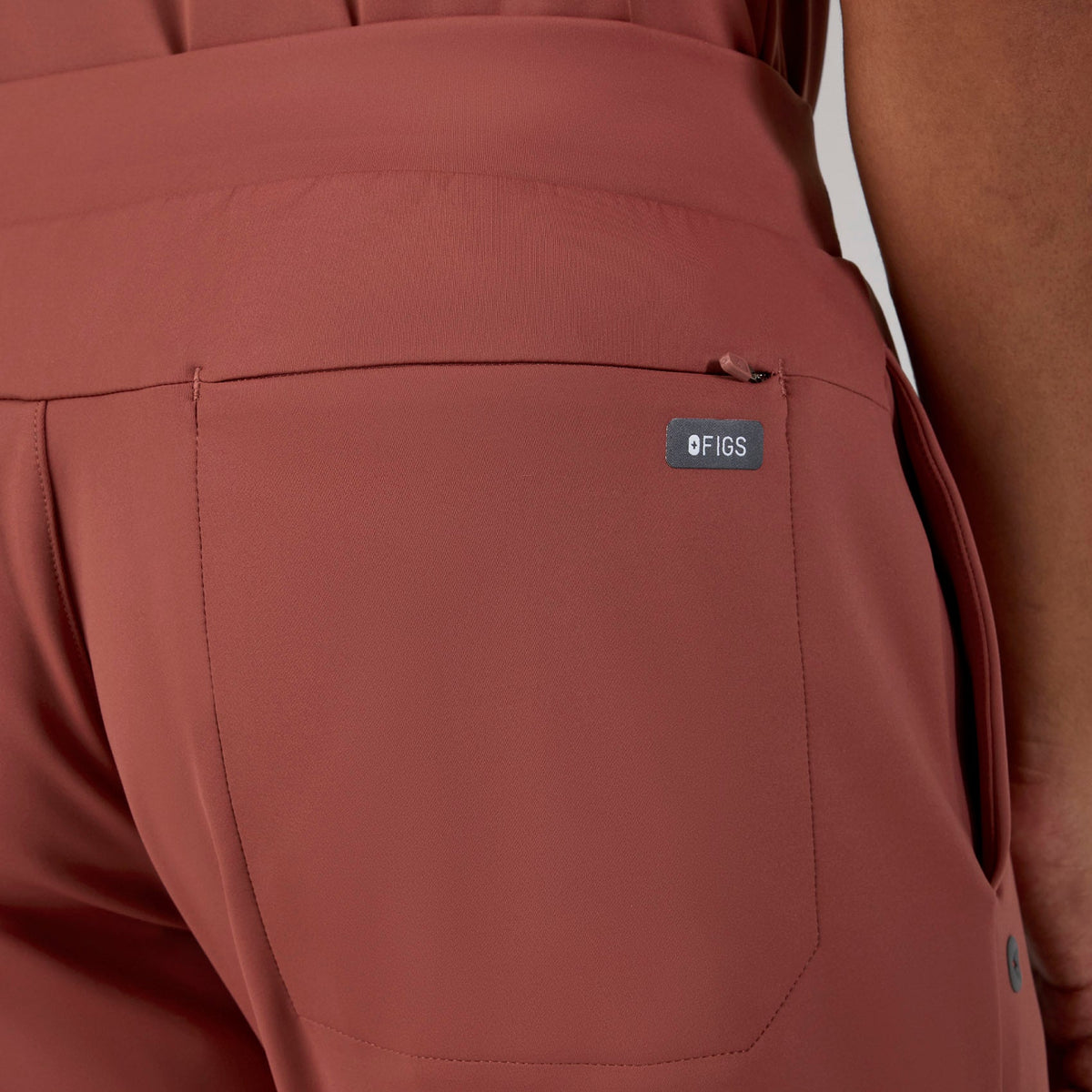 Forster Slim Jogger Scrub Pant - Rosewood
