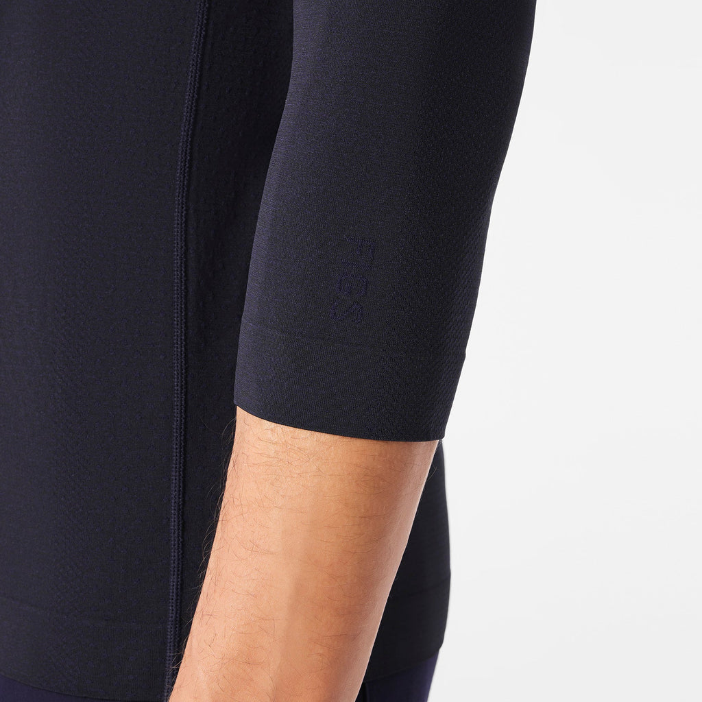 Makato Seamless ¾ Sleeve Underscrub - Navy