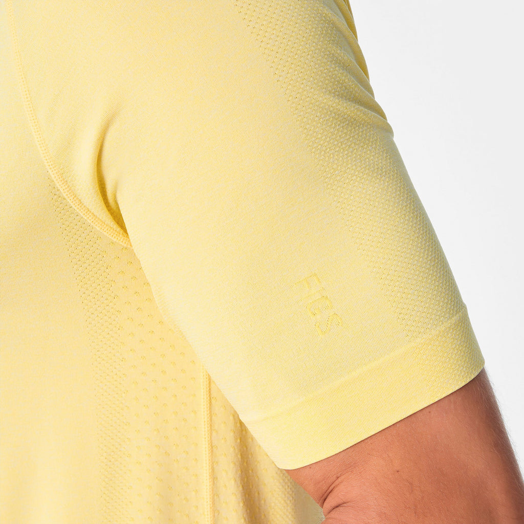 Makato Seamless Short-Sleeve Underscrub - Butter Yellow