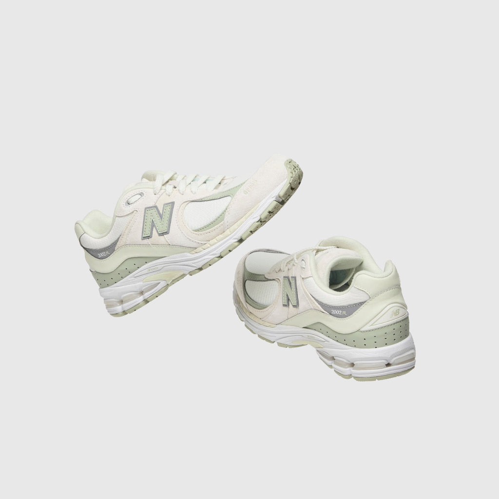 FIGS | New Balance 2002R - Sagewater