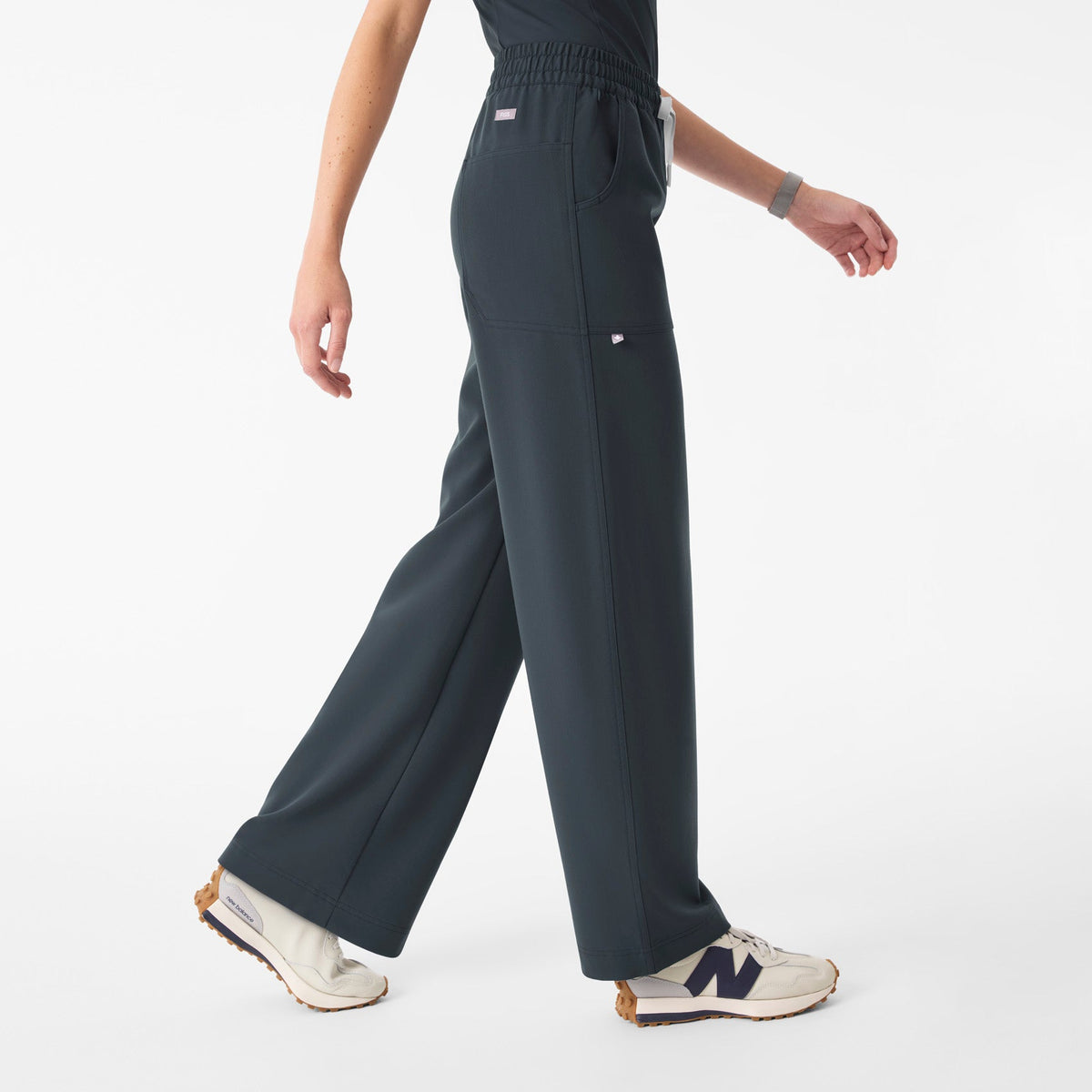 Roslyn Wide-Leg Scrub Pant - Dark Harbor
