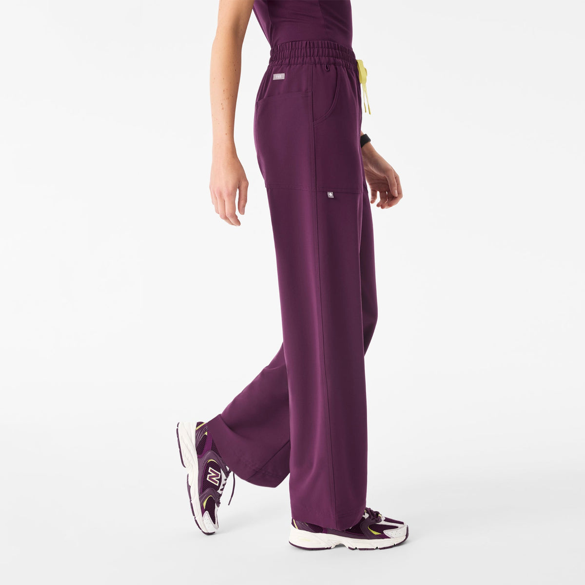 Roslyn Wide-Leg Scrub Pant - Deep Purple