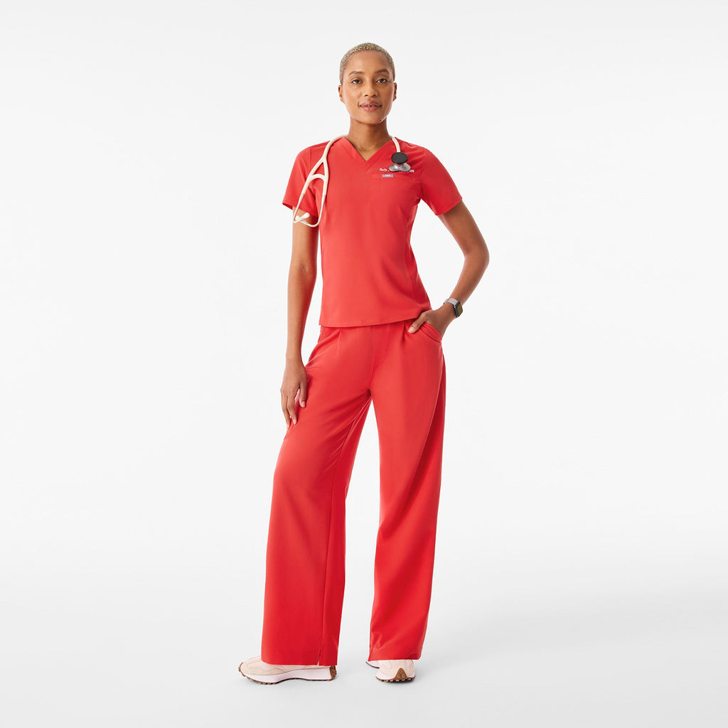 Everly Slim Scrub Top - Hibiscus