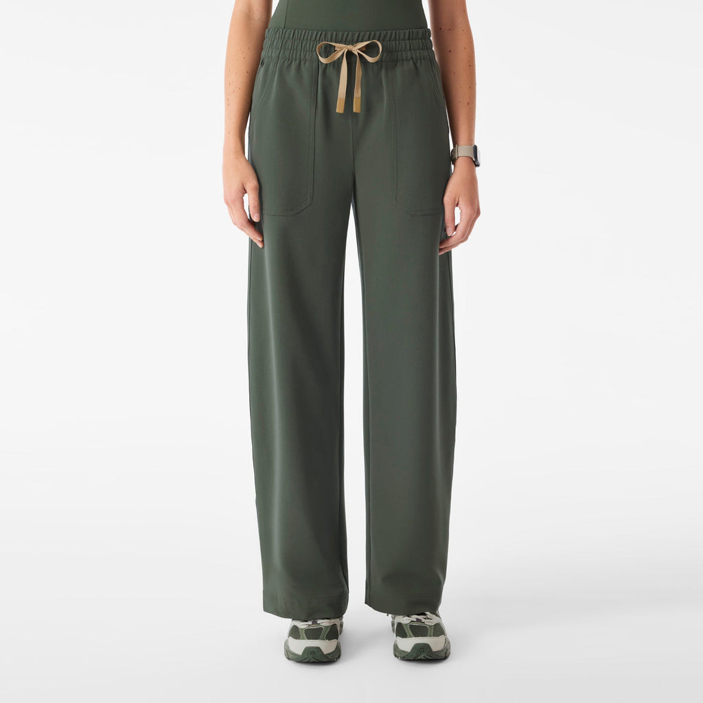 Roslyn Wide-Leg Scrub Pant - Moss