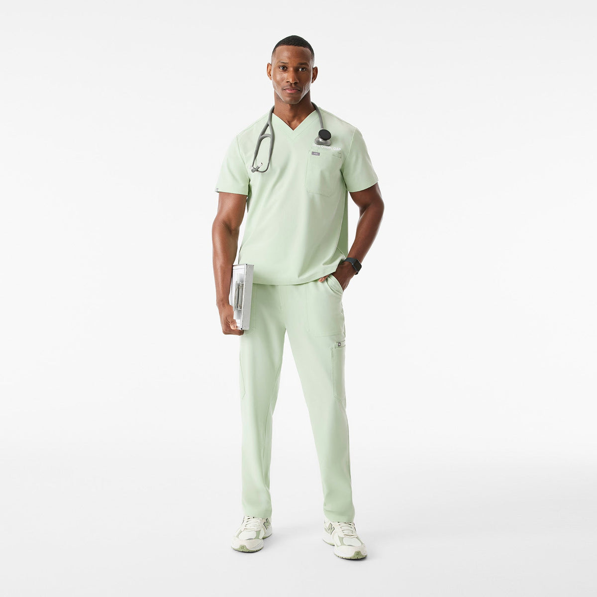 Leon Scrub Top™ - Sagewater