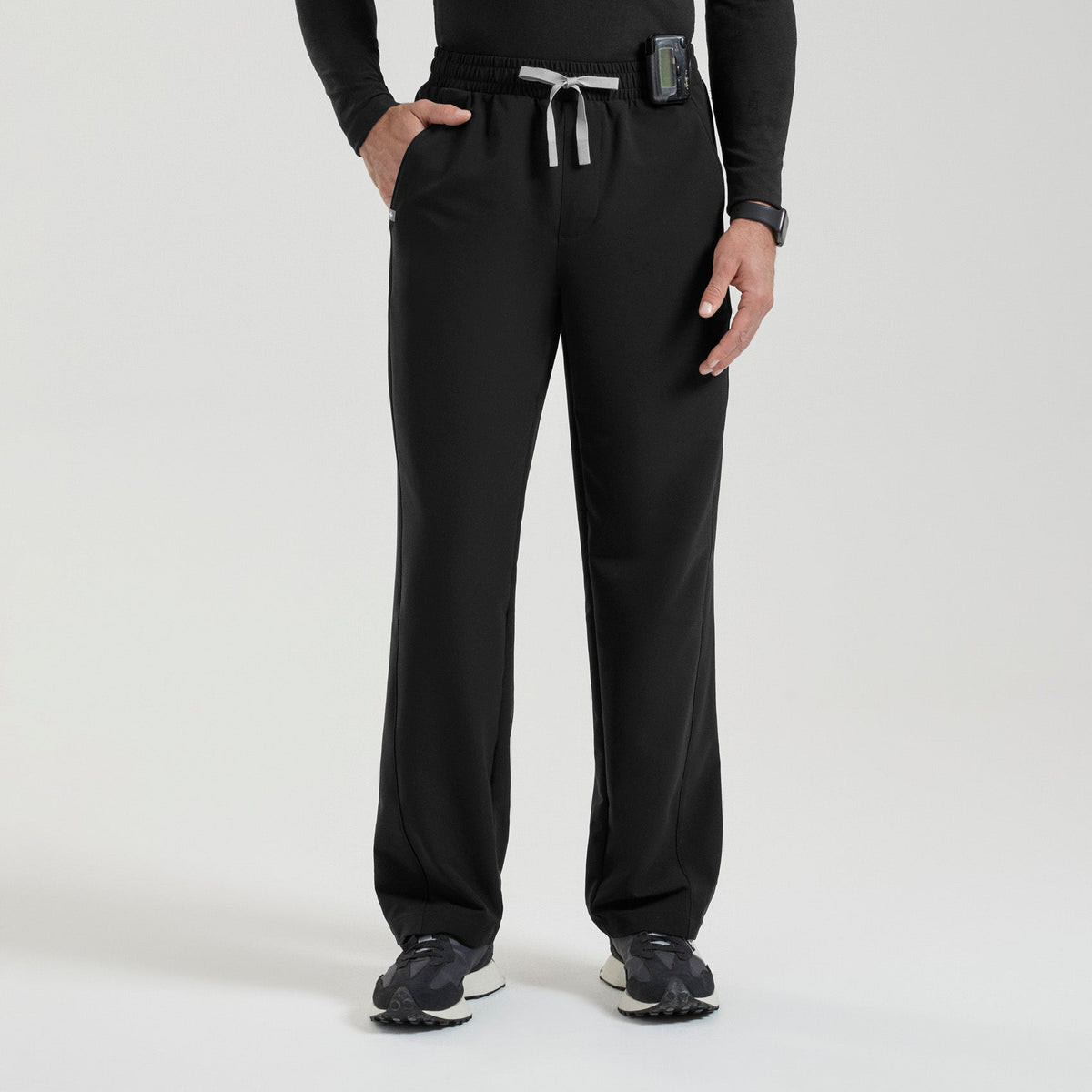 Everett Straight-Leg Scrub Pant - Black