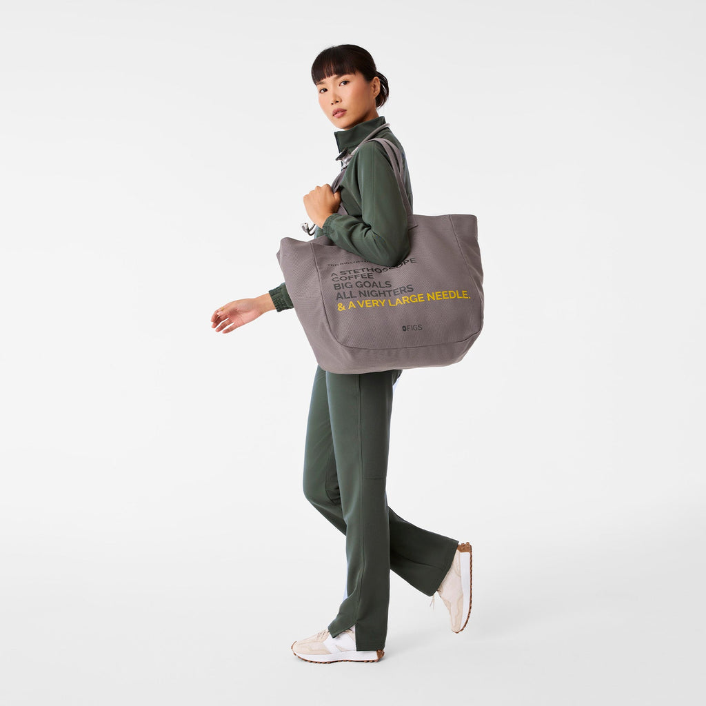 A Very Large Needle Detachable Strap Tote - Dark Grey
