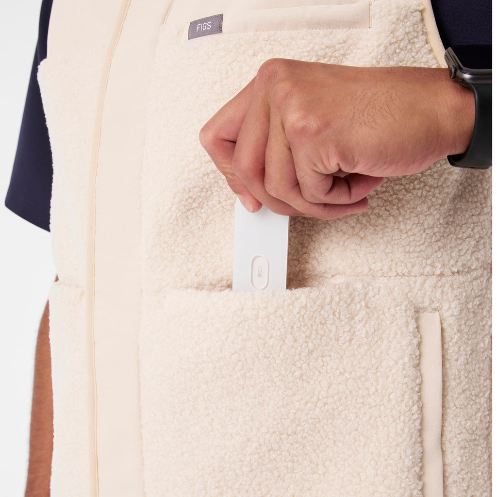Bouclé Vest - Oat Milk