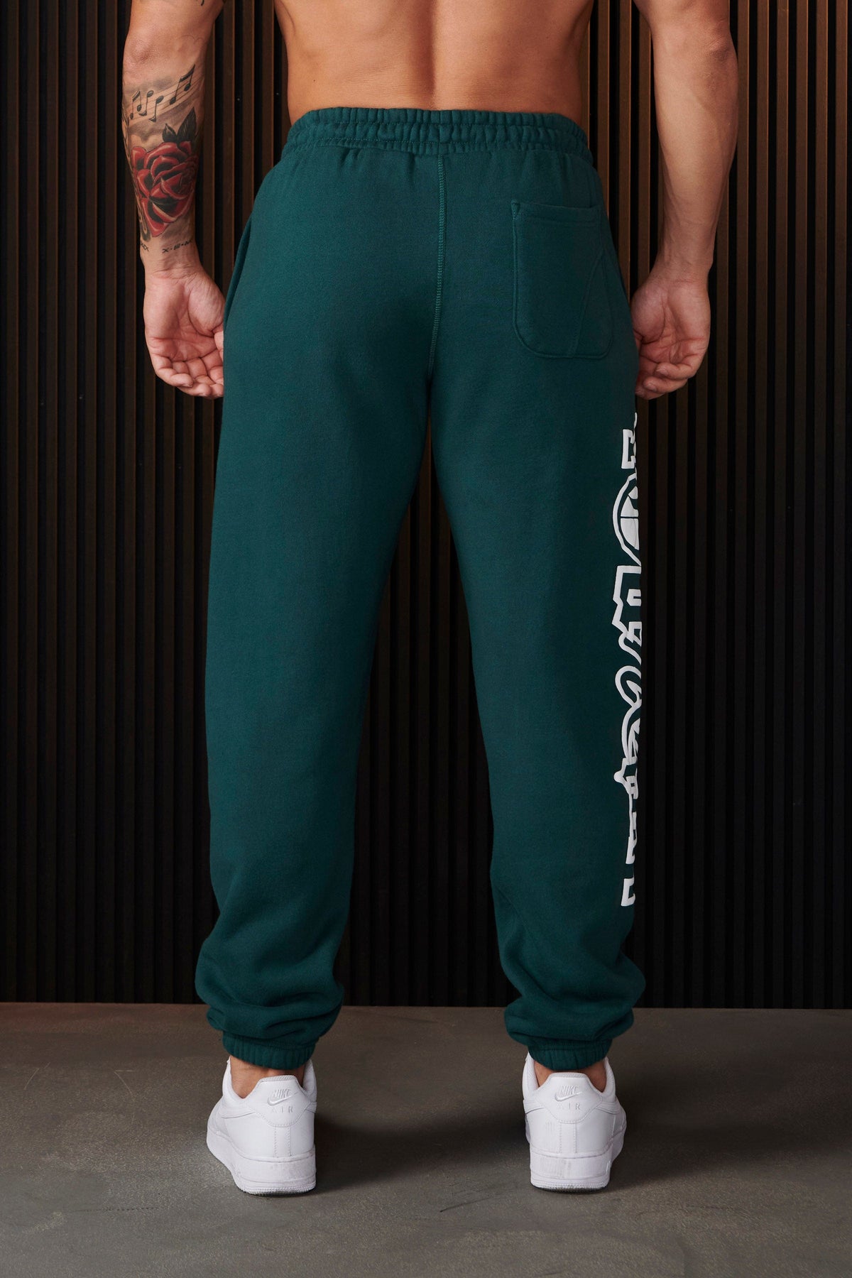 204 - Joggers Tueur Immortel