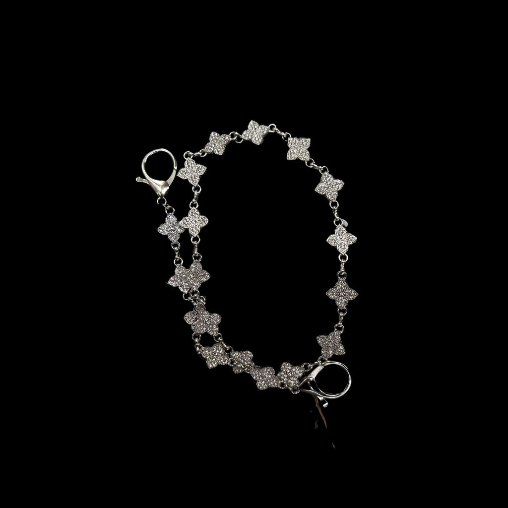 VYBES Clover Waist Chain