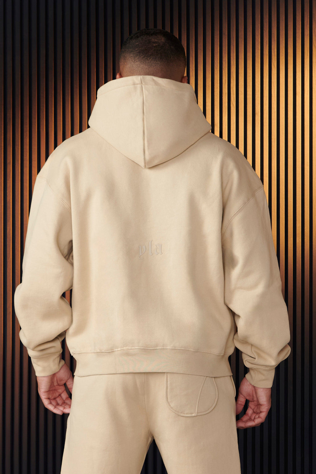 566 - Sweats à capuche Cloud 9