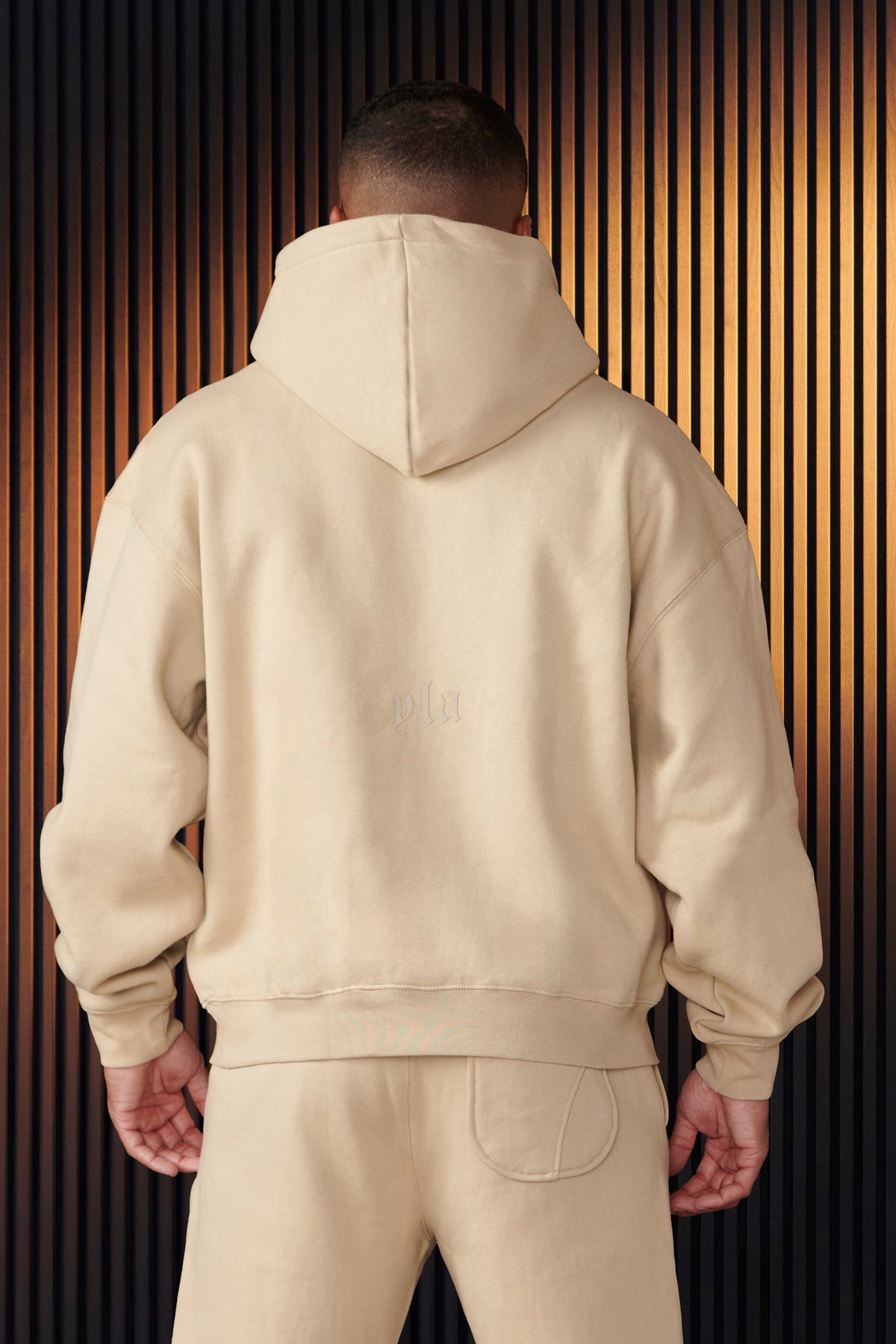 566 - Sweats à capuche Cloud 9