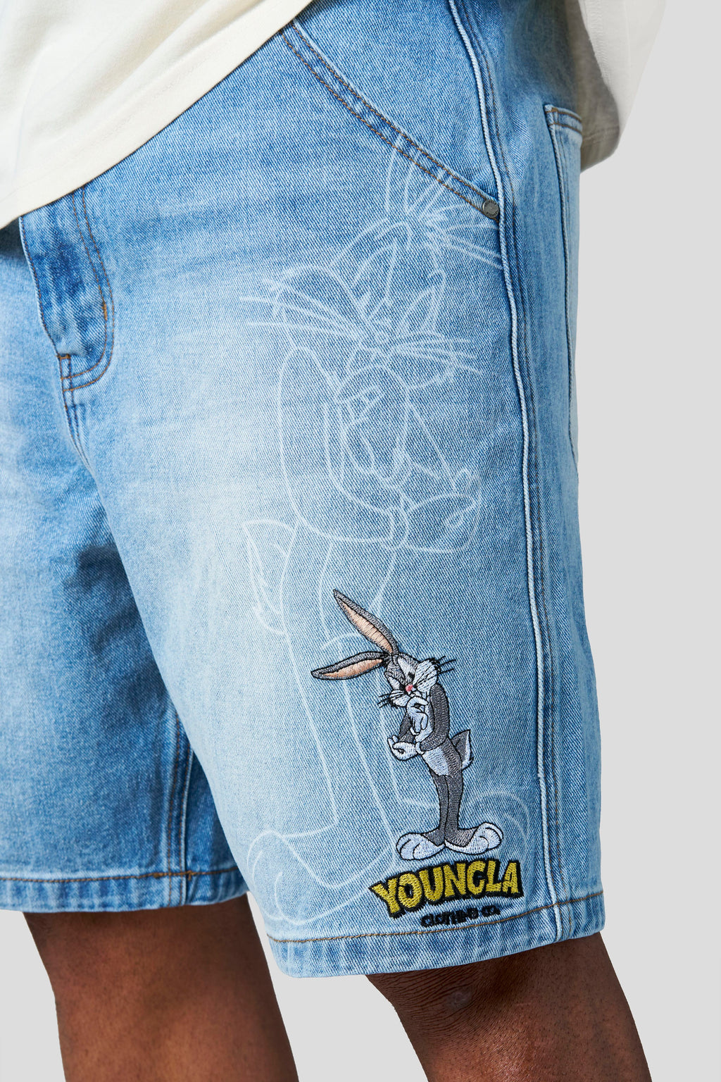 6079 - Short en jean Looney Tunes