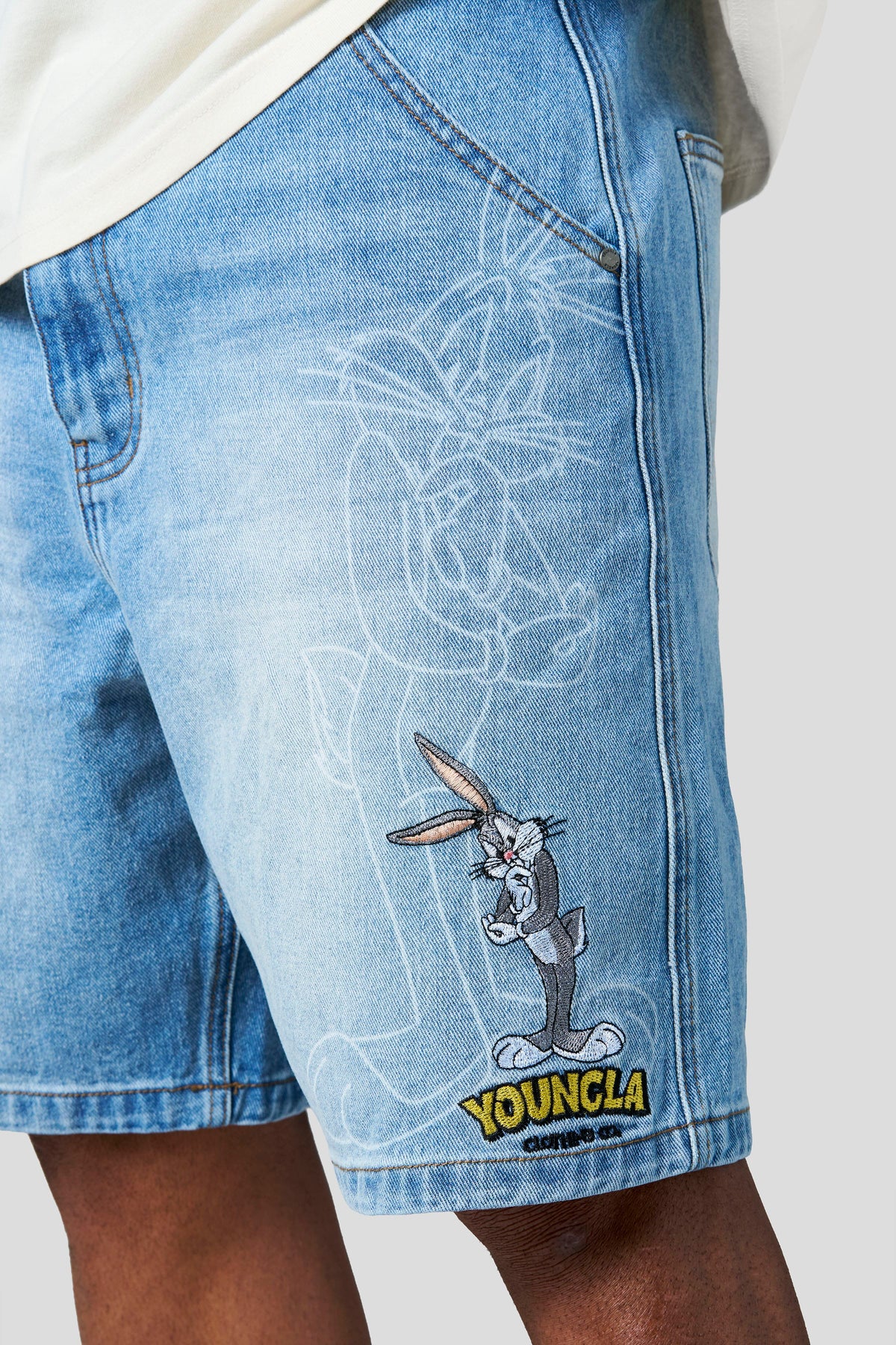 6079 - Short en jean Looney Tunes