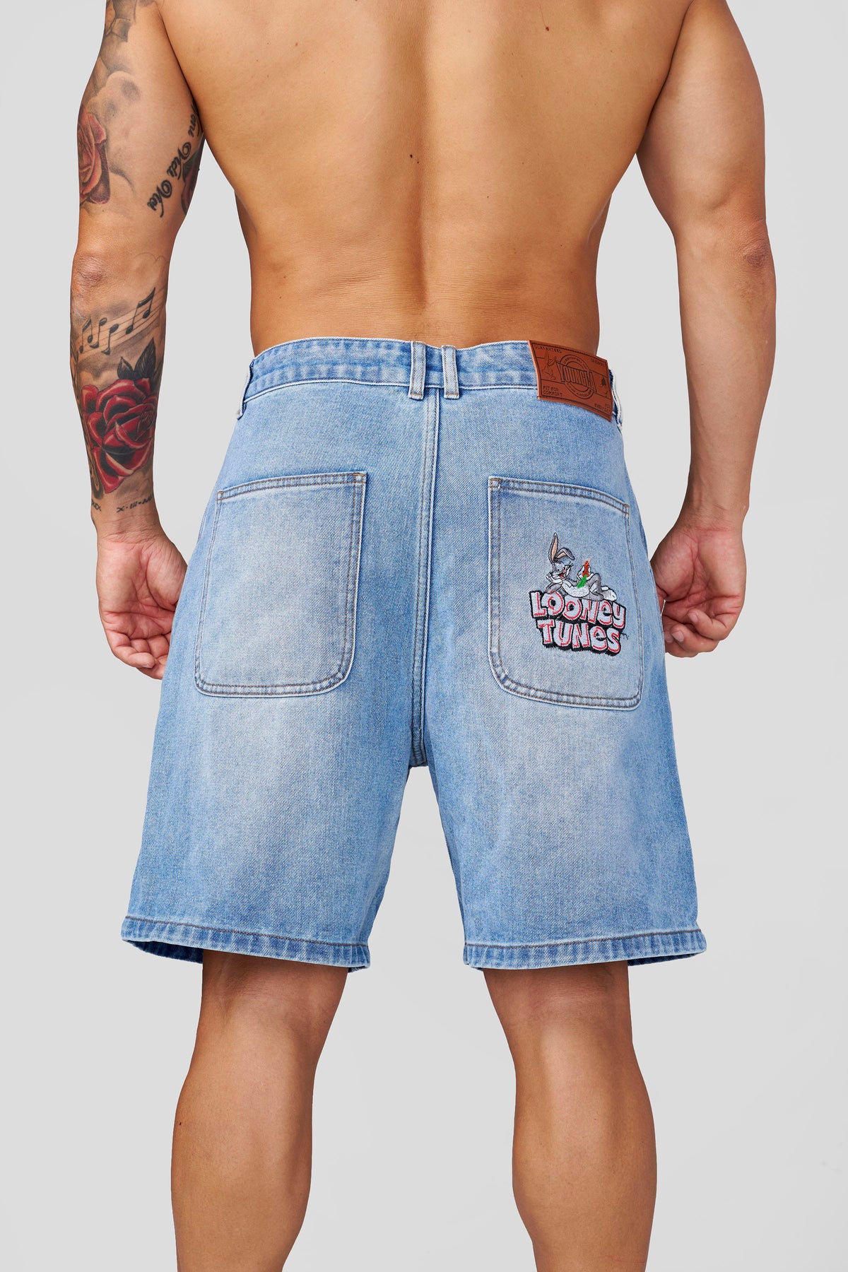 6079 - Short en jean Looney Tunes