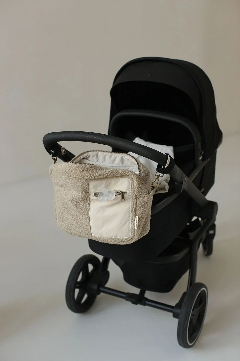 Zwarte SN Kinderwagenriemen