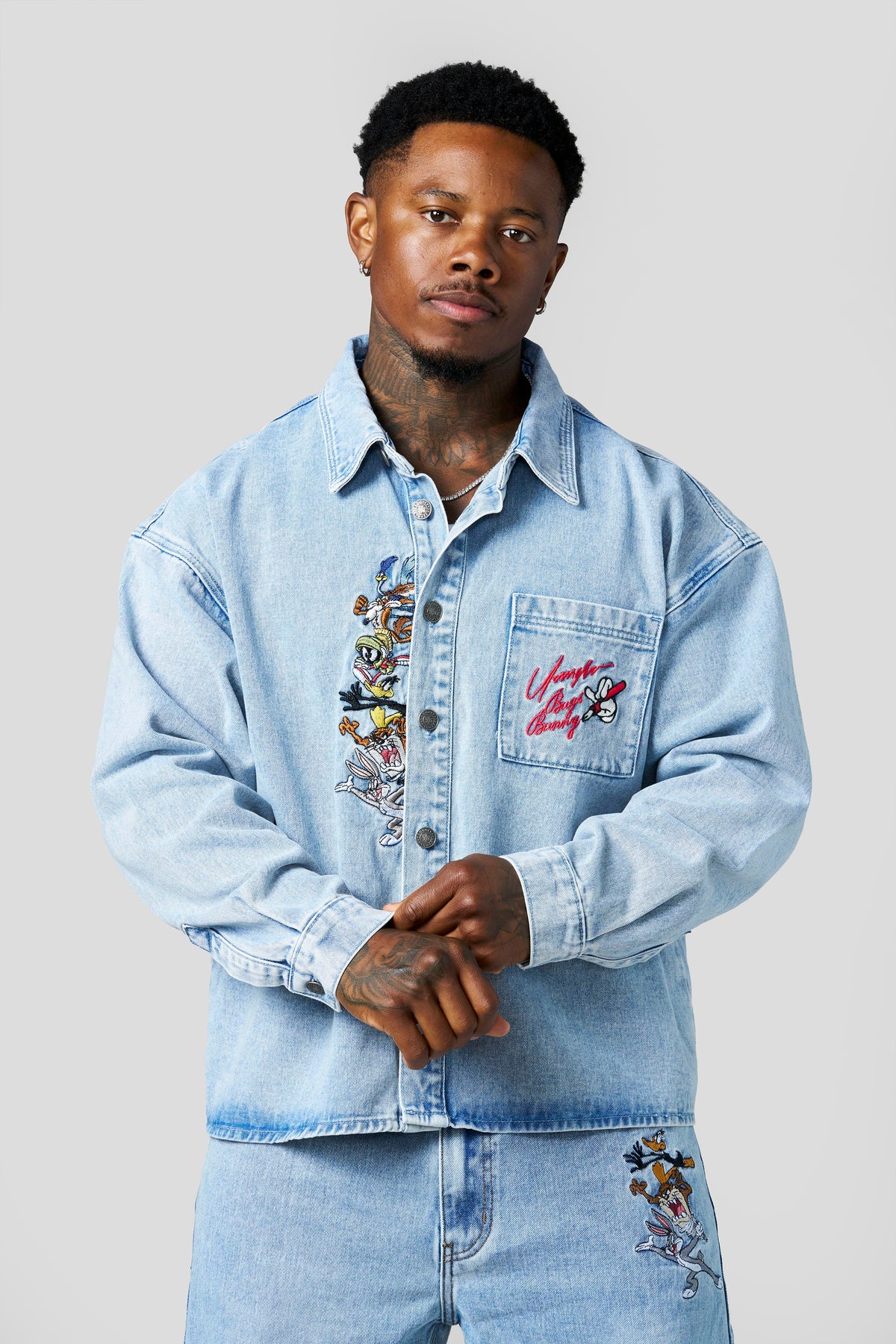 8112 - Chemise en denim Looney Tunes