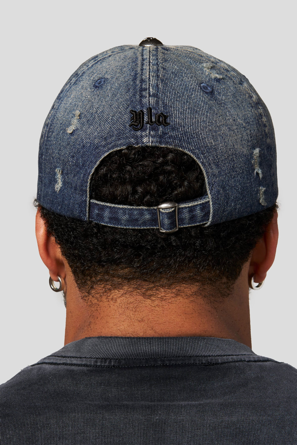 9066 - Chapeaux en denim usé