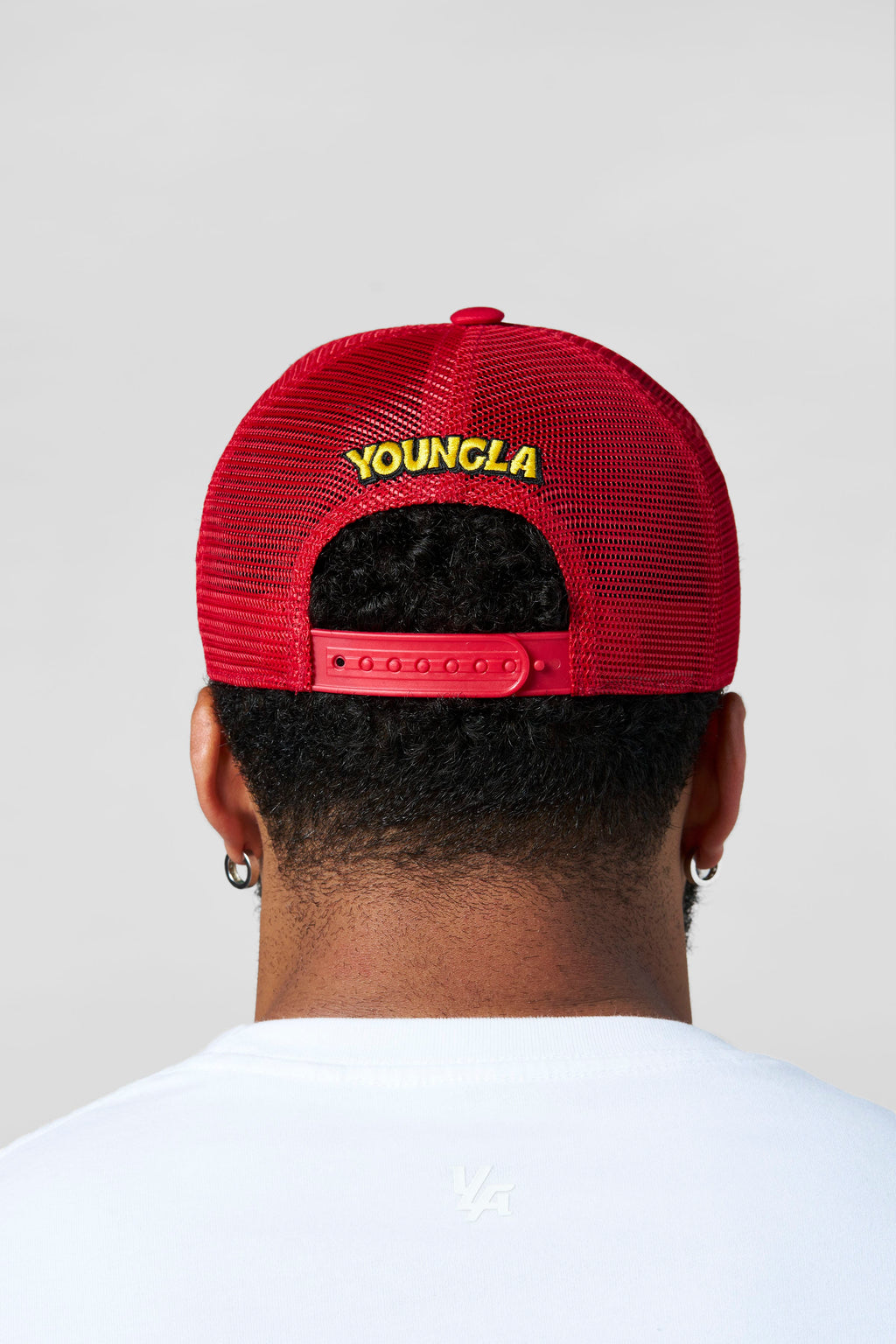 9135 - Casquettes trucker à écusson Looney Tunes