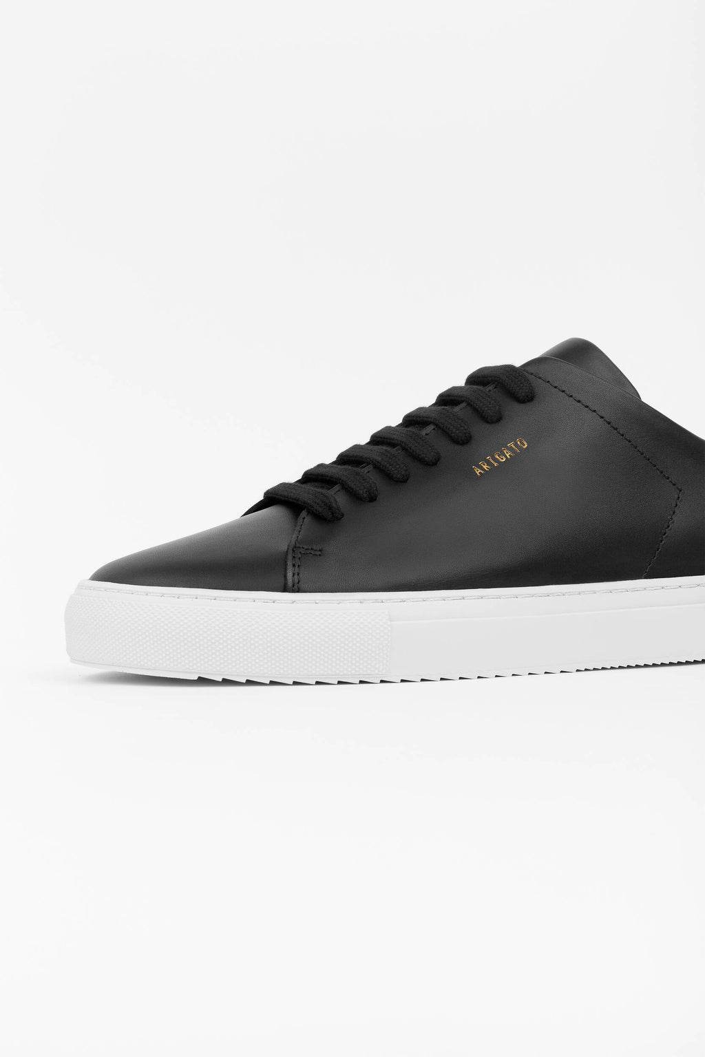 Clean 90 Sneaker - Black - image 3