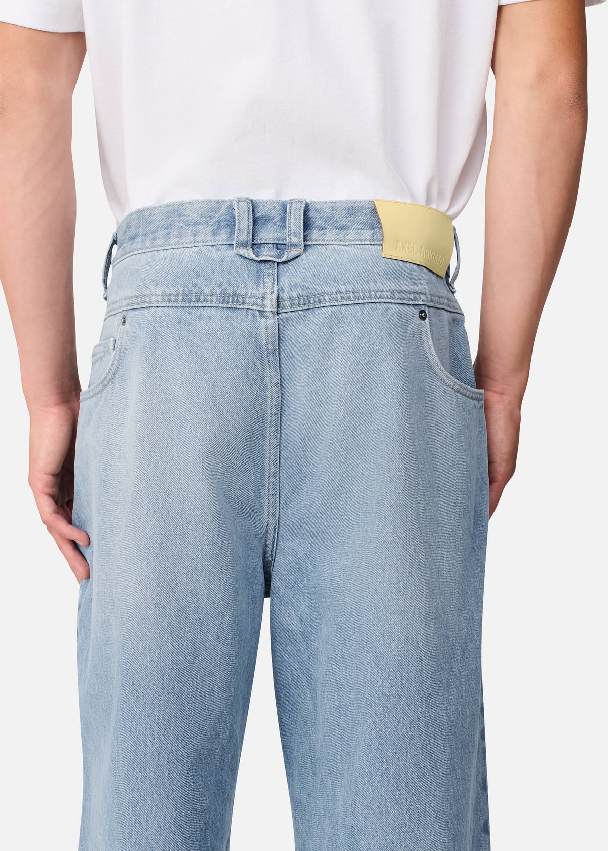 Invert Relaxed Jeans - Light Blue - image 9