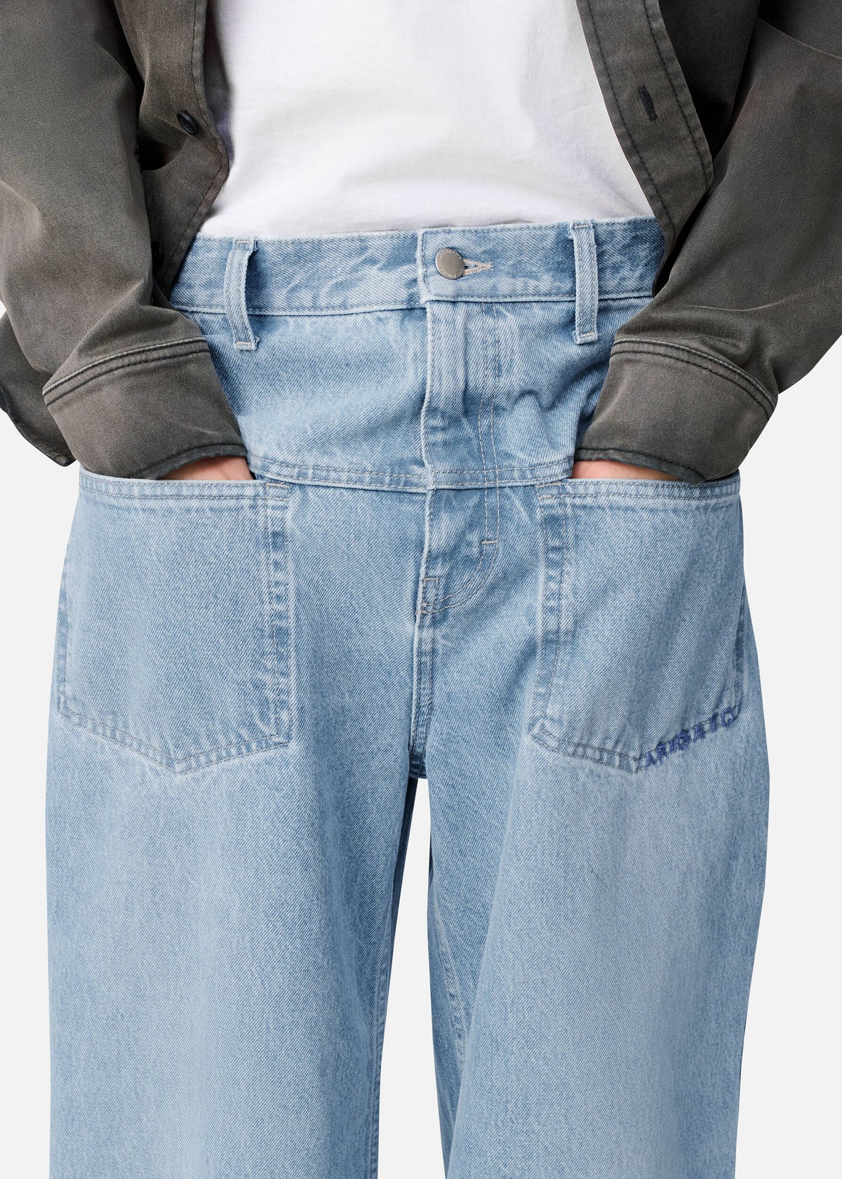 Invert Relaxed Jeans - Light Blue - image 7