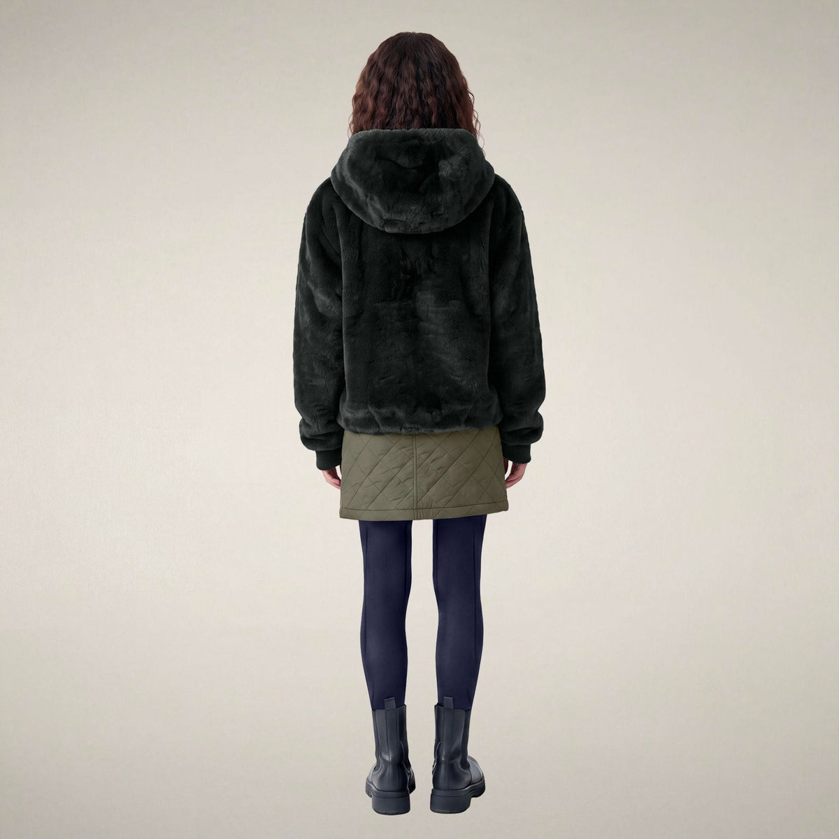 Chaqueta reversible de piel sintética para mujer Laila en verde Nori