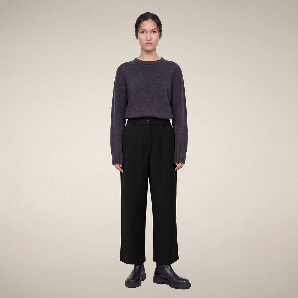 Women's Chino Trousers Gita in Black