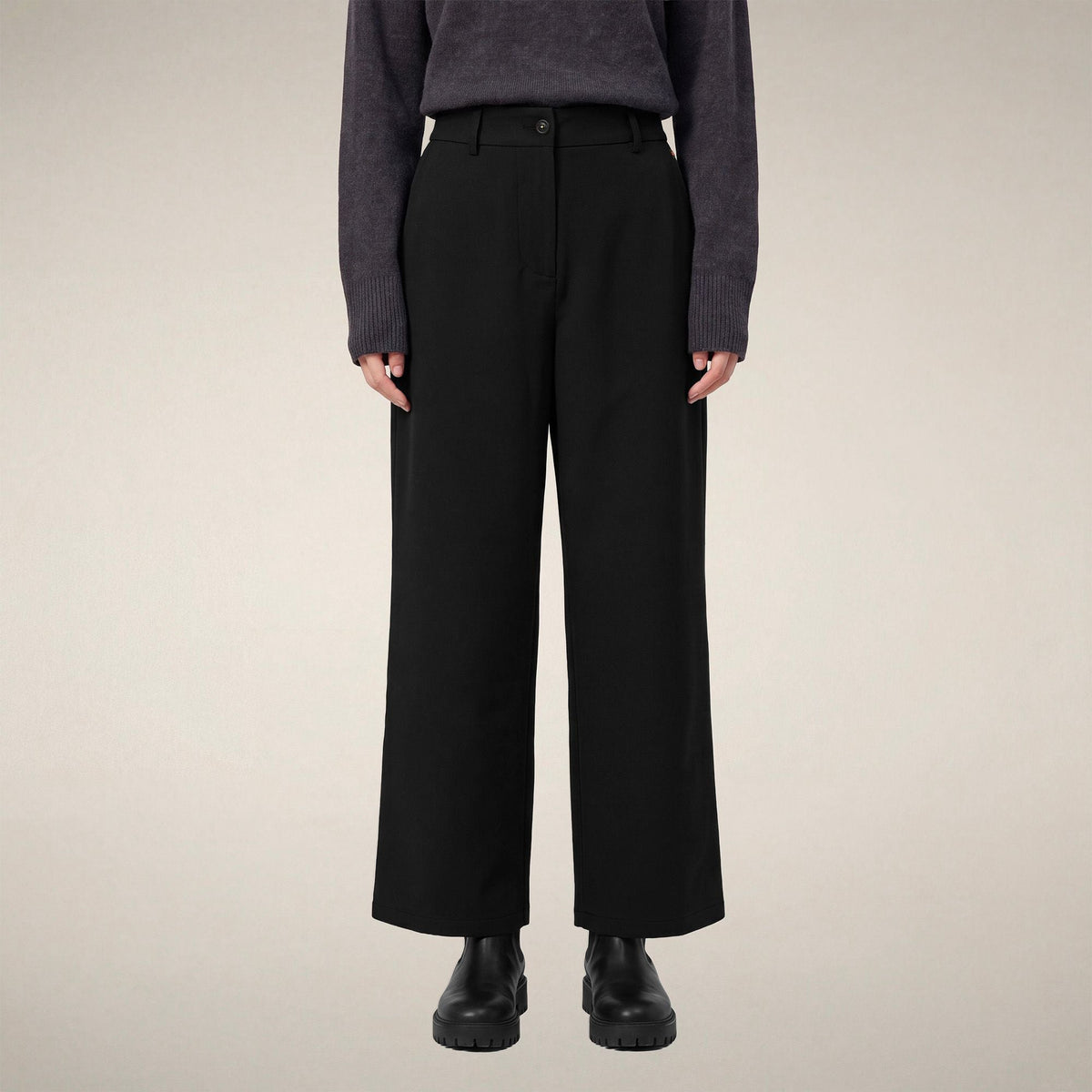 Women's Chino Trousers Gita in Black
